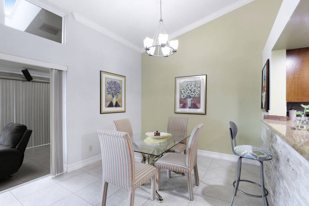 113 Quail Hollow Ct, Naples, FL 34113