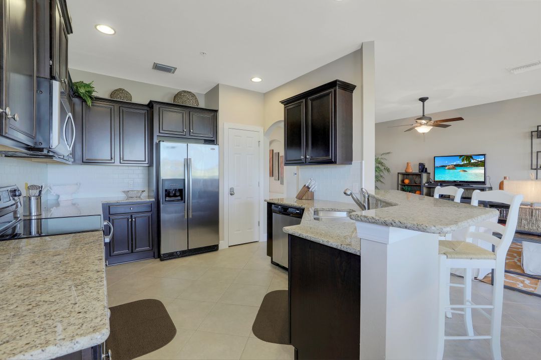 9064 Siesta Bay Dr #102, Naples, FL 34120