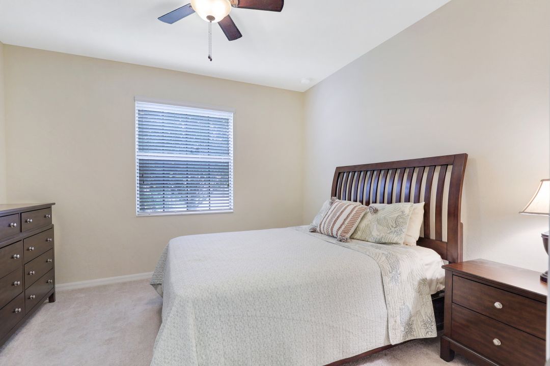 3618 Treasure Cove Cir, Naples, FL 34114