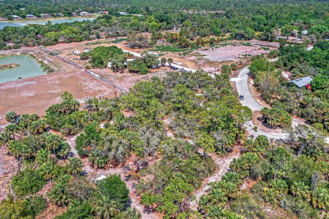 27680 Kent Rd, Bonita Springs, FL 34135