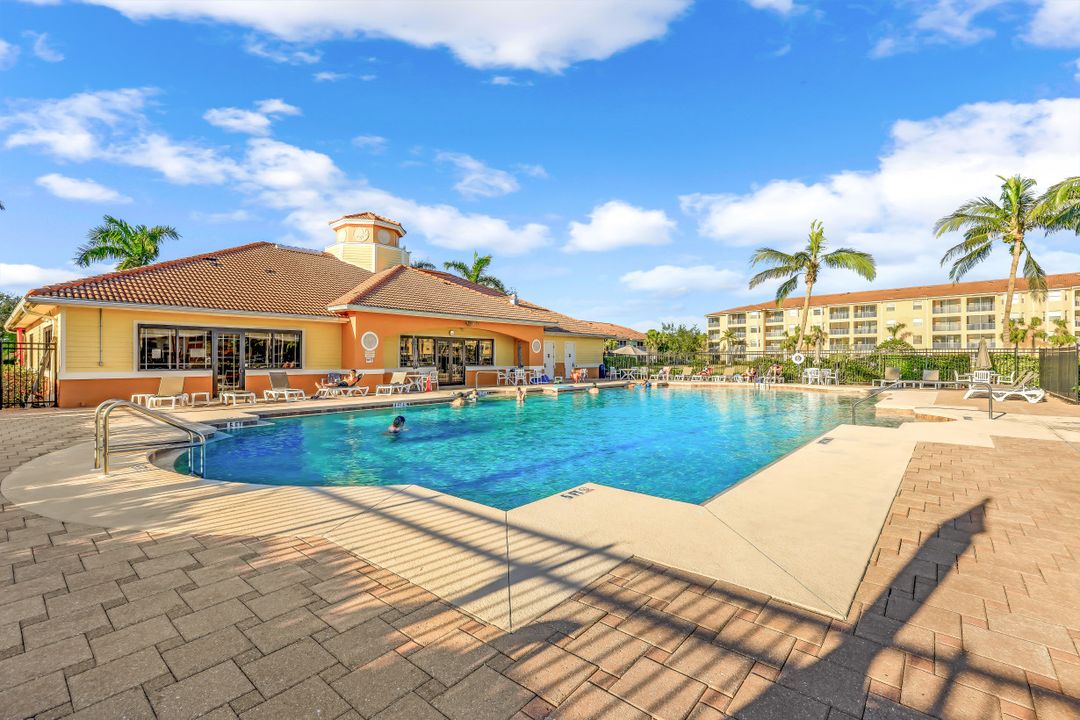 19760 Osprey Cove Blvd APT 127 #127, Fort Myers, FL 33967