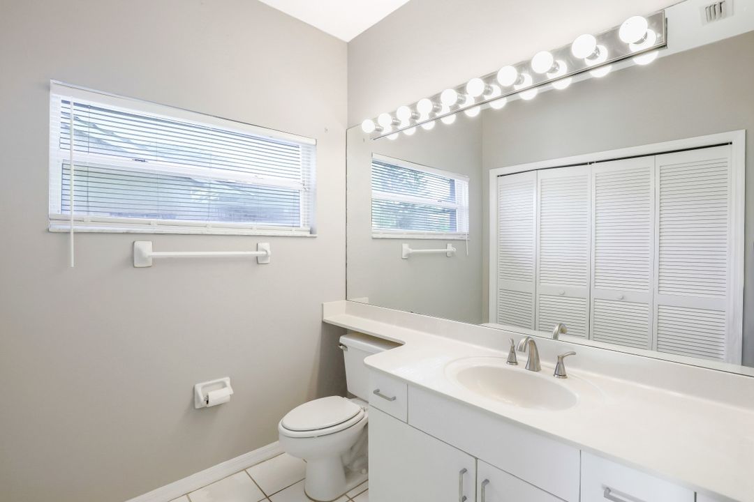 12530 Eagle Pointe Cir, Fort Myers, FL 33913