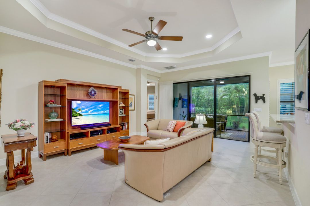 3050 Hudson Ter, Naples, FL 34119