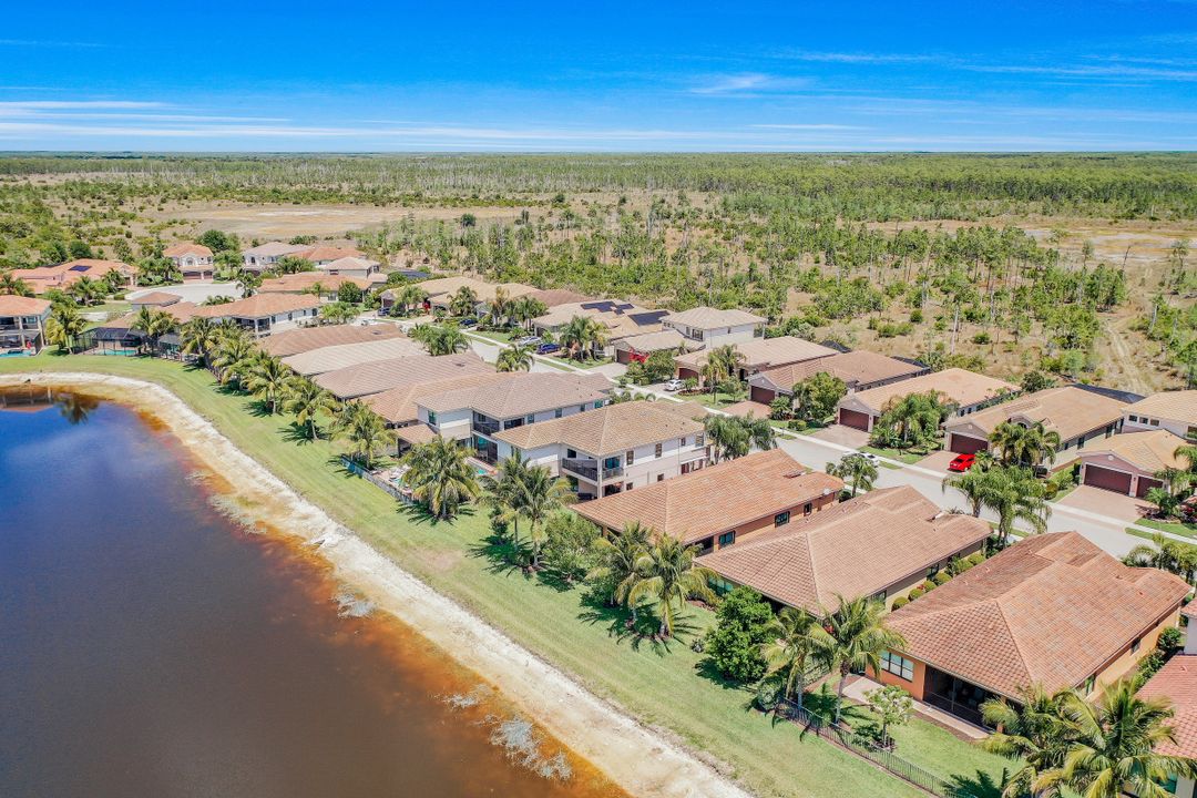 2797 Cinnamon Bay Cir, Naples, FL 34119