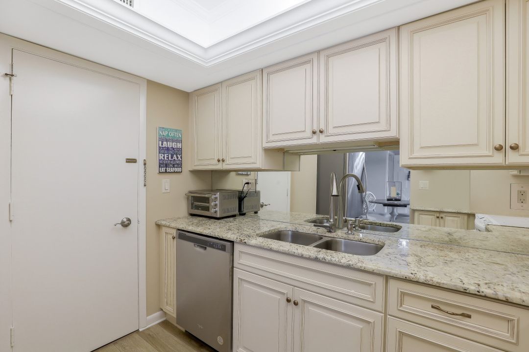 240 Seaview Ct #108, Marco Island, FL 34145