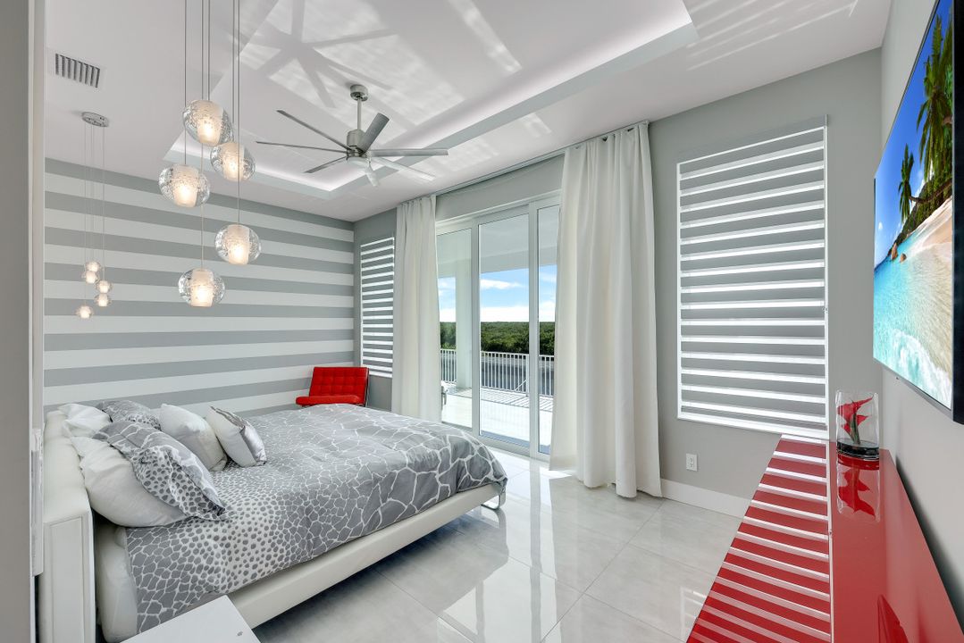 5210 SW 28th Pl, Cape Coral, FL 33914