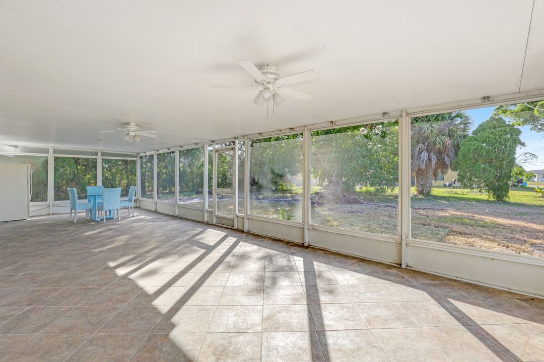 2506 SE 8th Ave, Cape Coral, FL 33904