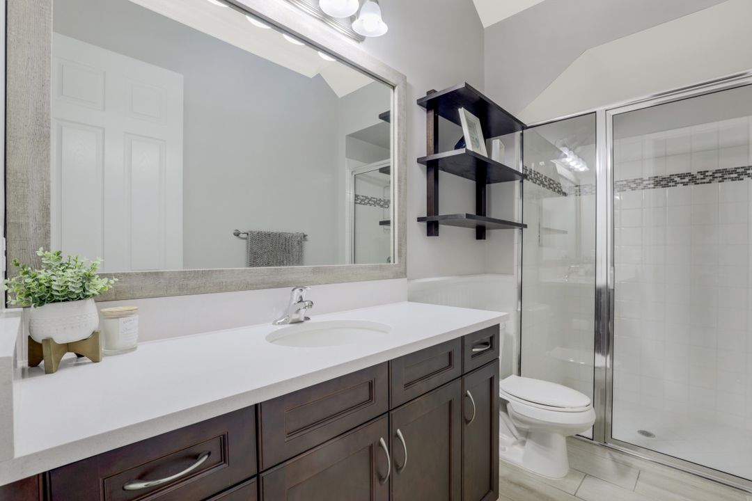 4167 Crescent Ct, Naples, FL 34119