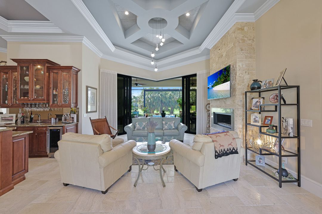 9360 Vittoria Ct, Fort Myers, FL 33912