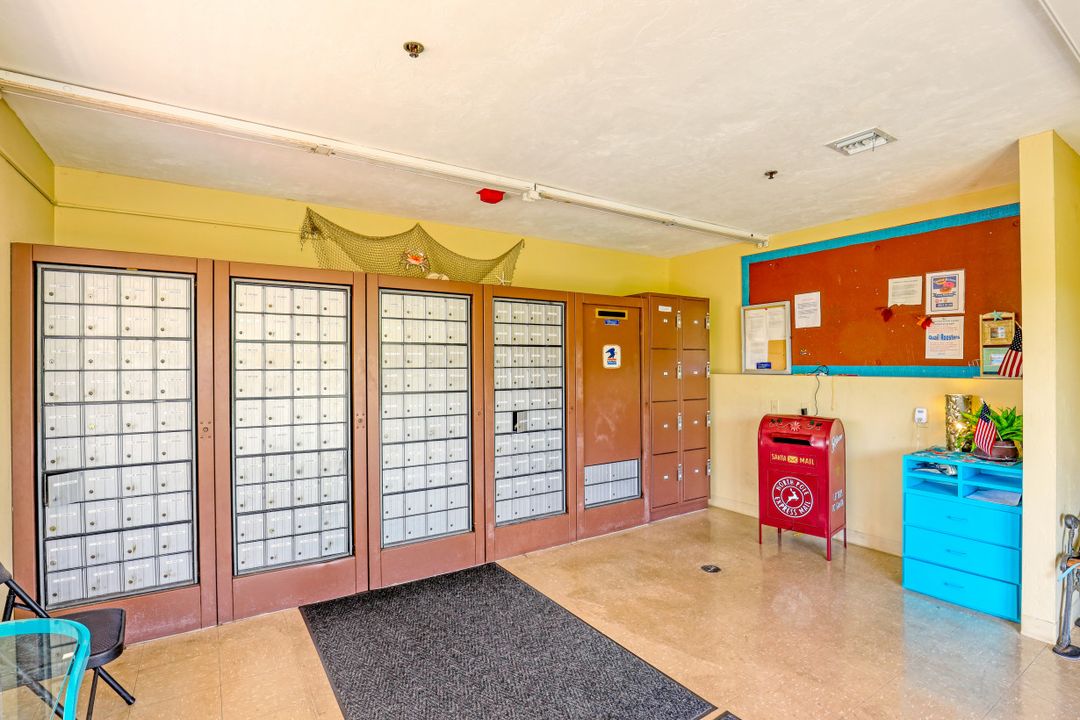 34 Covey Ln #34, Naples, FL 34114