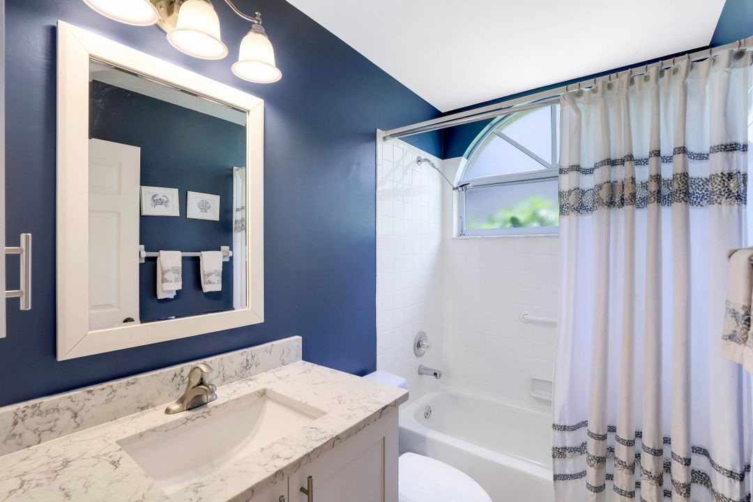 8015 Tiger Cove #201, Naples, FL 34113