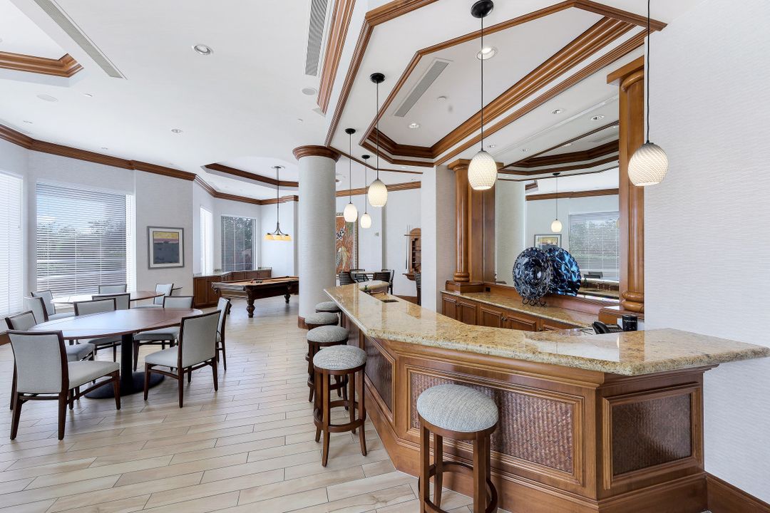 1060 Borghese Ln  #906, Naples, FL 34114