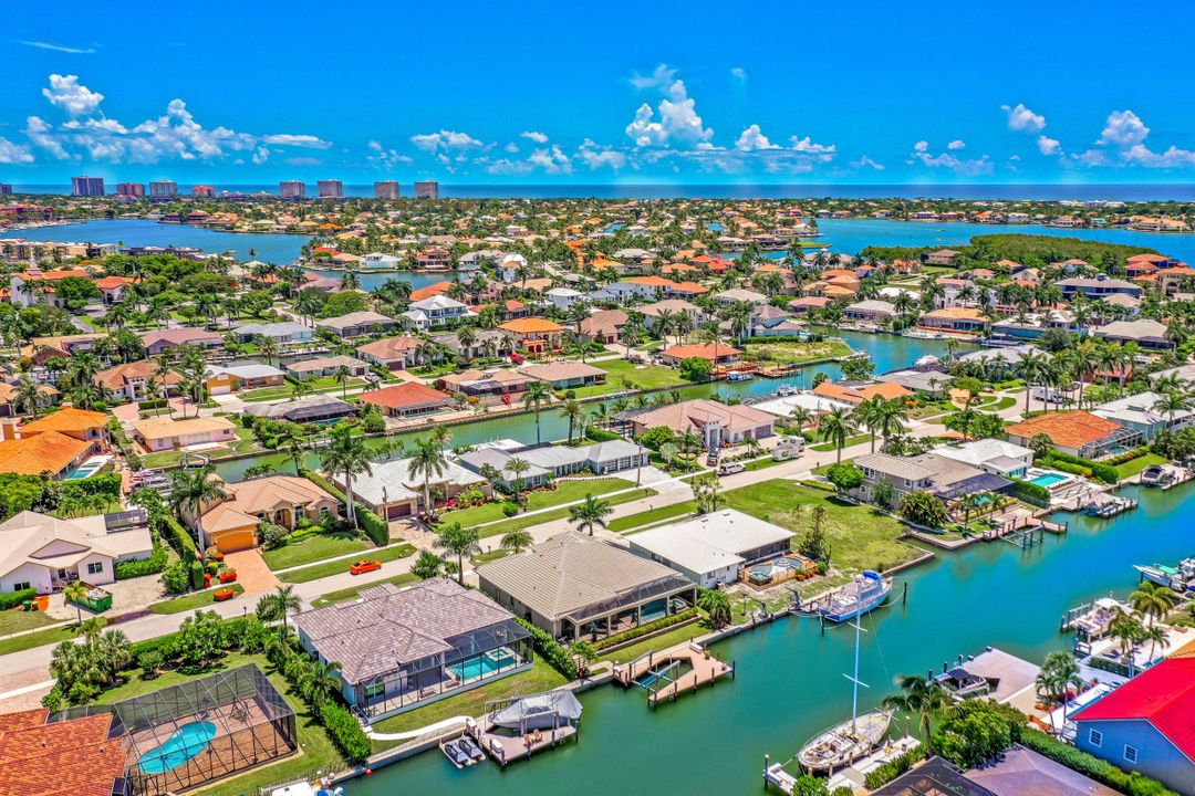 842 Elm Ct, Marco Island, FL 34145