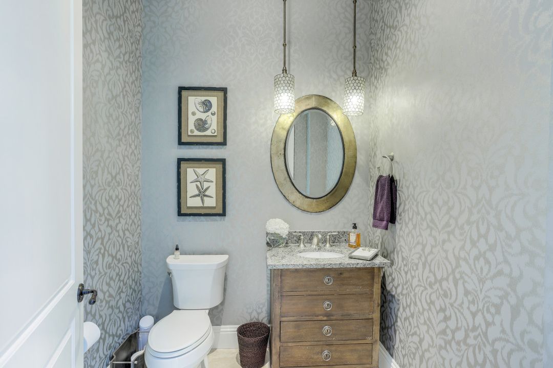 16904 Fairgrove Way, Naples, FL 34110