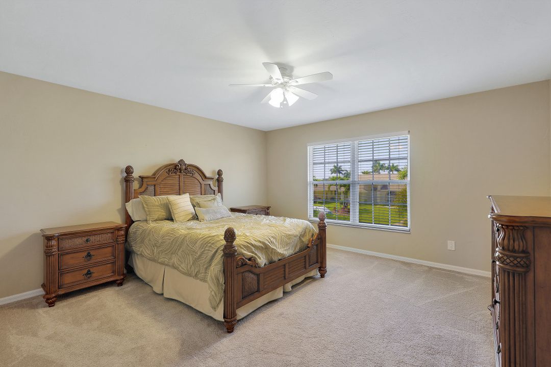 1524 SW 52nd Ln, Cape Coral, FL 33914