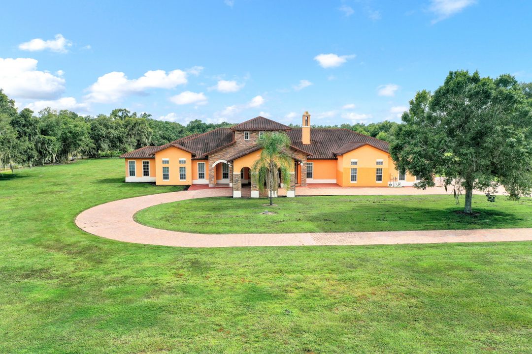 2304 FL-66, Zolfo Springs, FL 33890