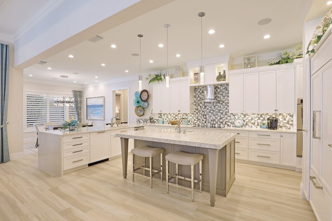 1800 Menorca Ct, Marco Island, FL 34145