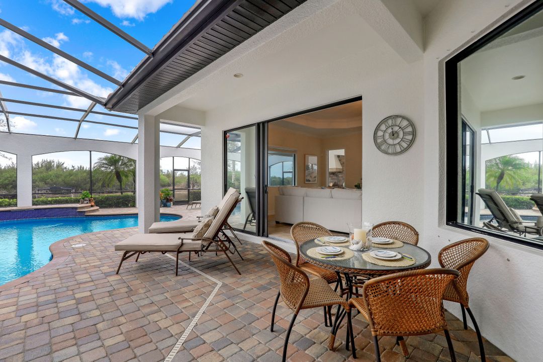 3400 Runaway Ln, Naples, FL 34114