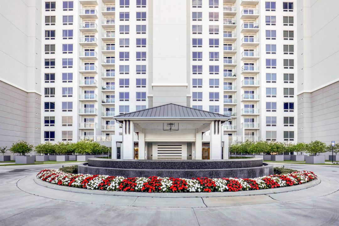 13915 Old Coast Rd #606, Naples, FL 34110