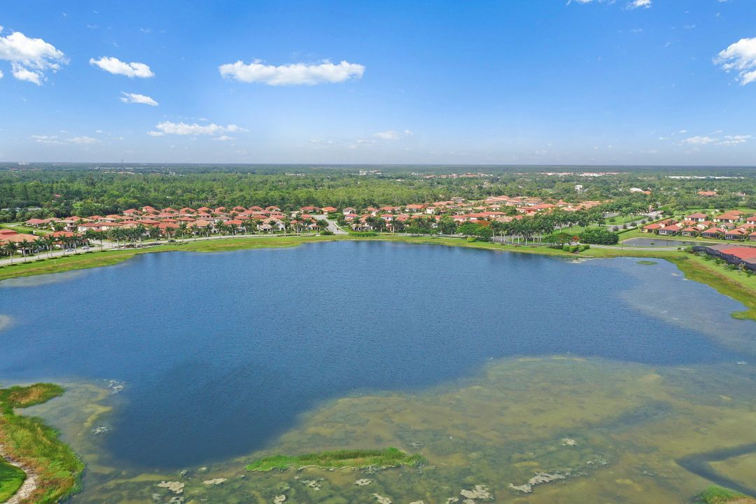 1300 Kendari Terrace, Naples, FL 34113