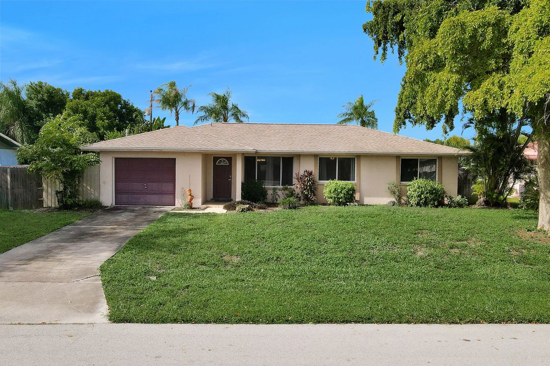 1213 SE 36th St, Cape Coral, FL 33904