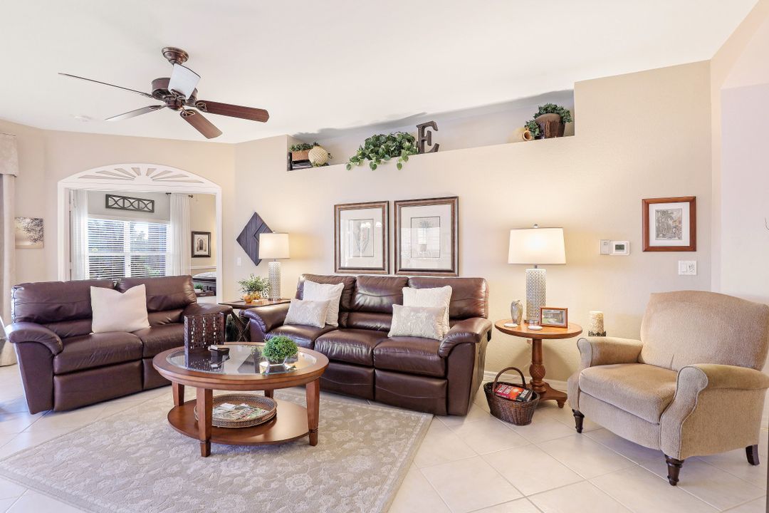 5650 Northboro Dr #101, Naples, FL 34110