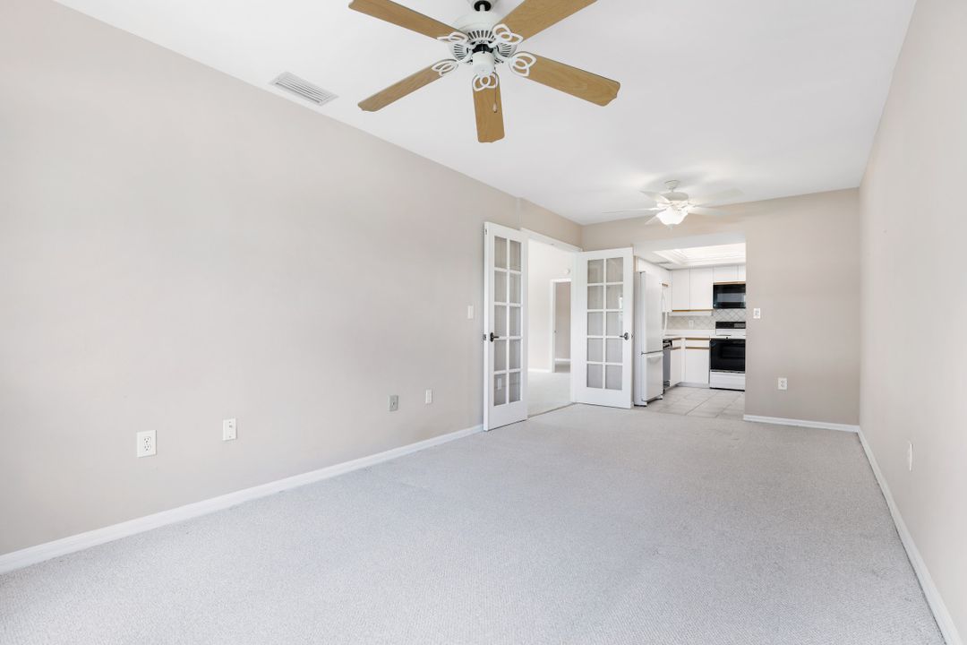 5635 Turtle Bay Dr #12, Naples, FL 34108