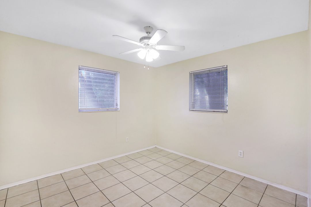 4480 Lagg Ave, Fort Myers, FL 33901