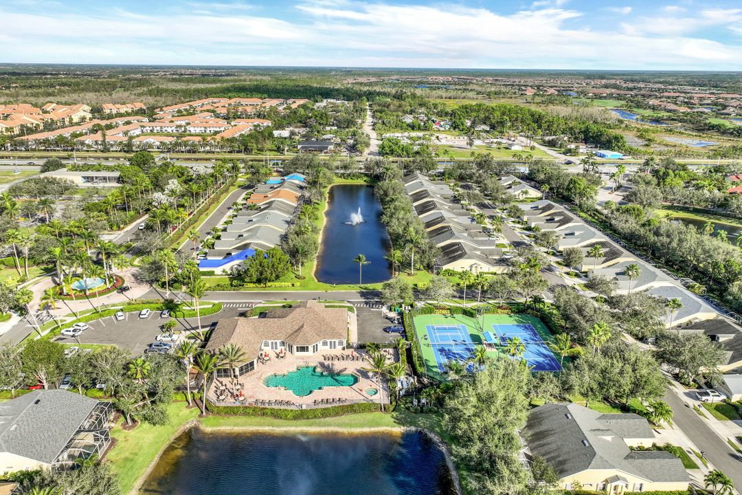 8388 Ibis Cove Cir, Naples, FL 34119