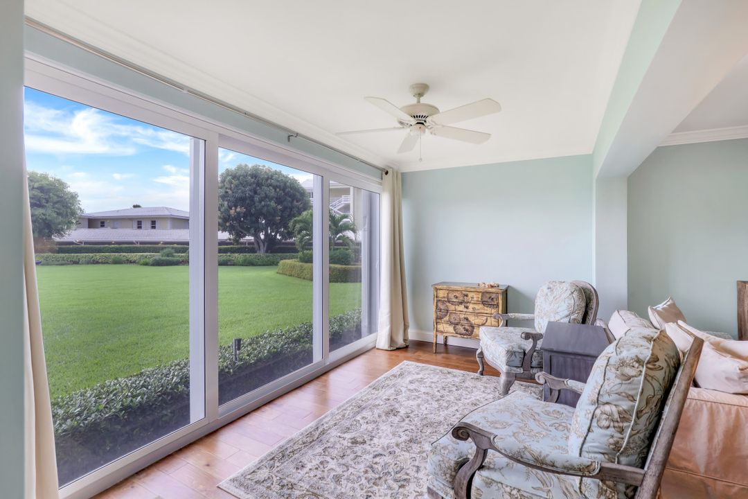 3400 Gulf Shore Blvd N #B-2, Naples, FL 34103