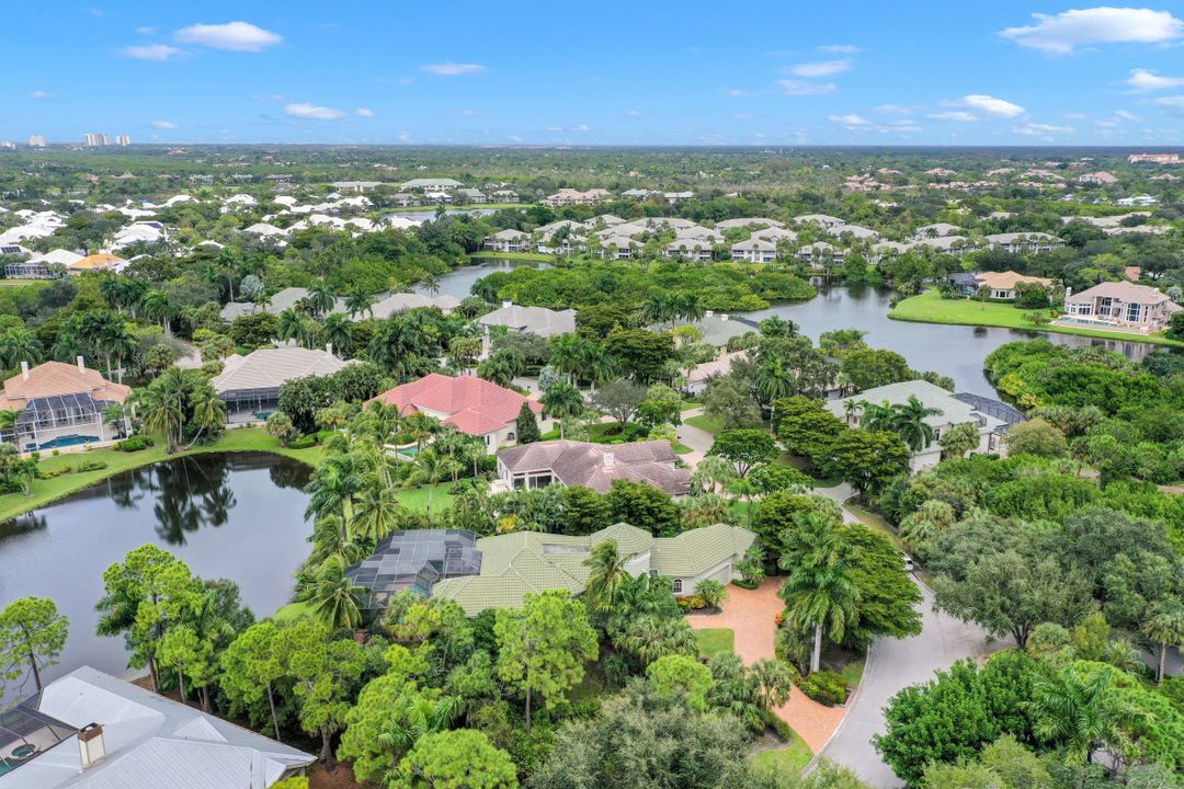 27280 Oak Knoll Dr, Bonita Springs, FL 34134