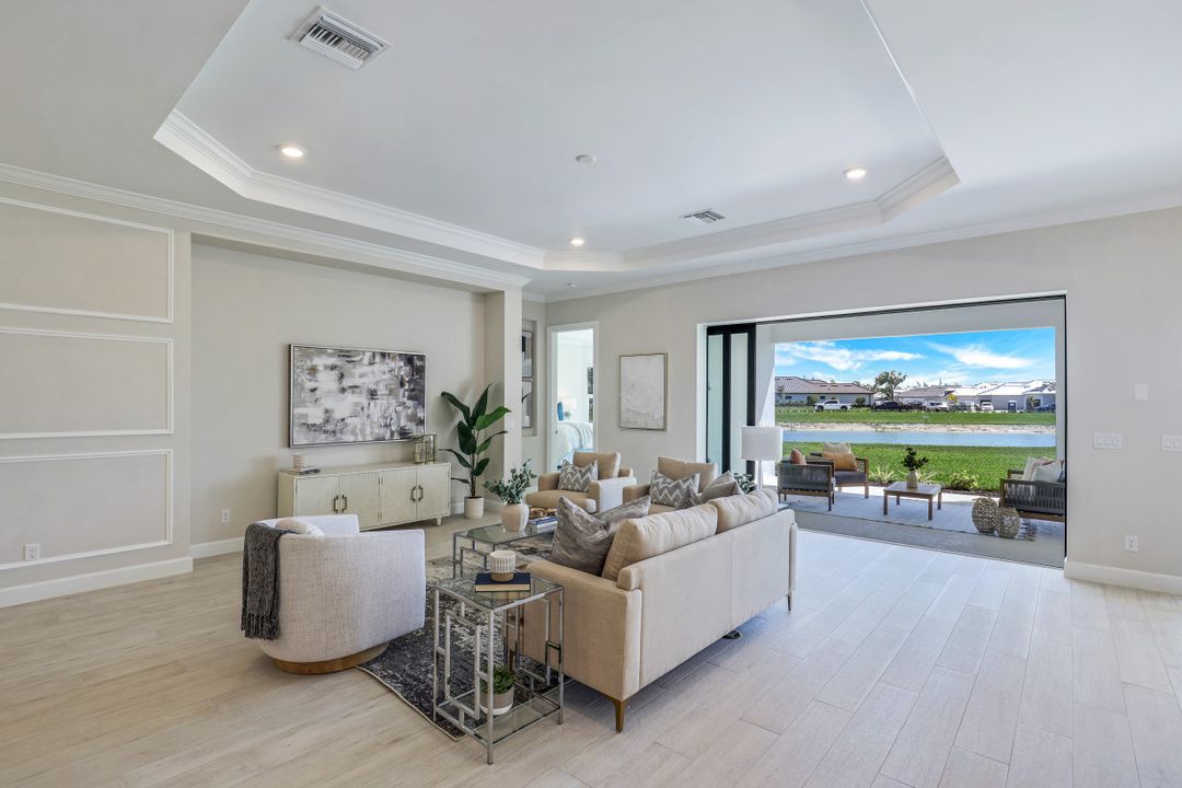 17497 Aquila Ct, Fort Myers, FL 33913