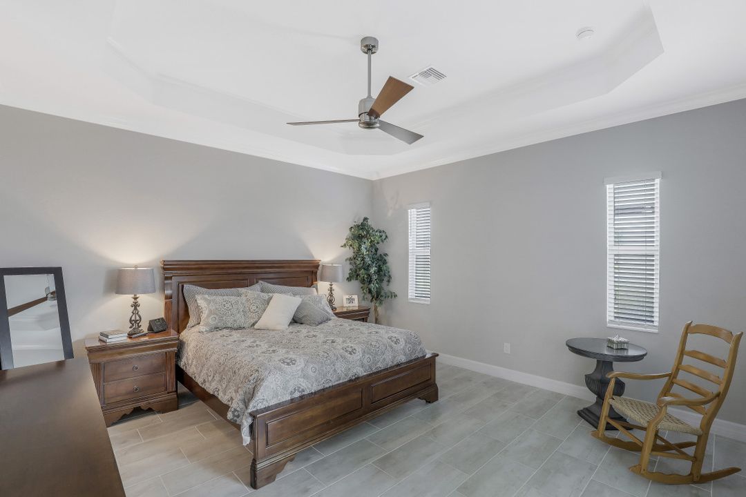 15272 Blue Bay Cir, Estero, FL 33913