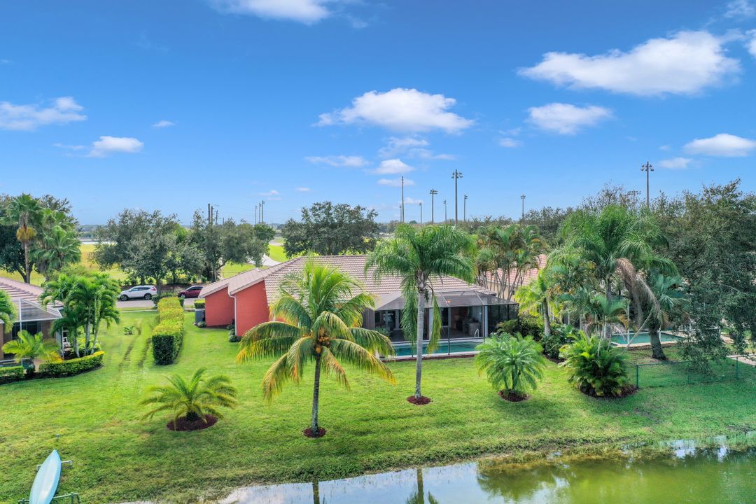 776 Grand Rapids Blvd, Naples, FL 34120