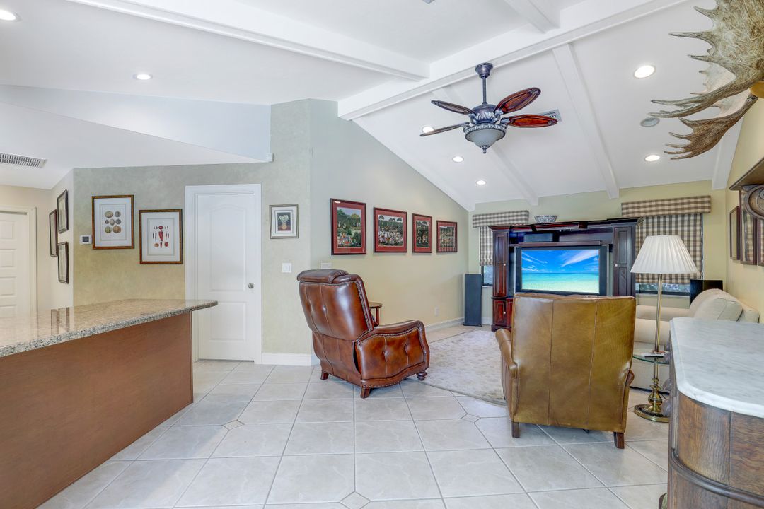 2326 Kings Lake Blvd, Naples, FL 34112