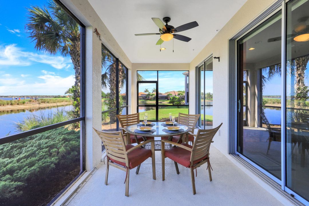 9064 Siesta Bay Dr #102, Naples, FL 34120