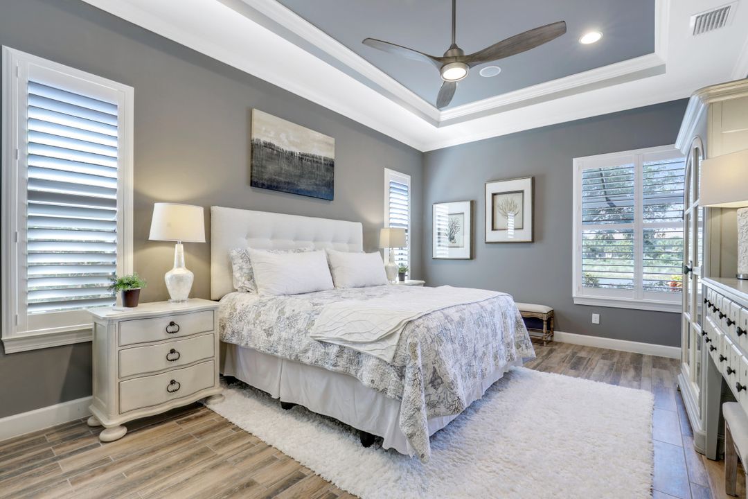 8697 Cavano St, Naples, FL 34119