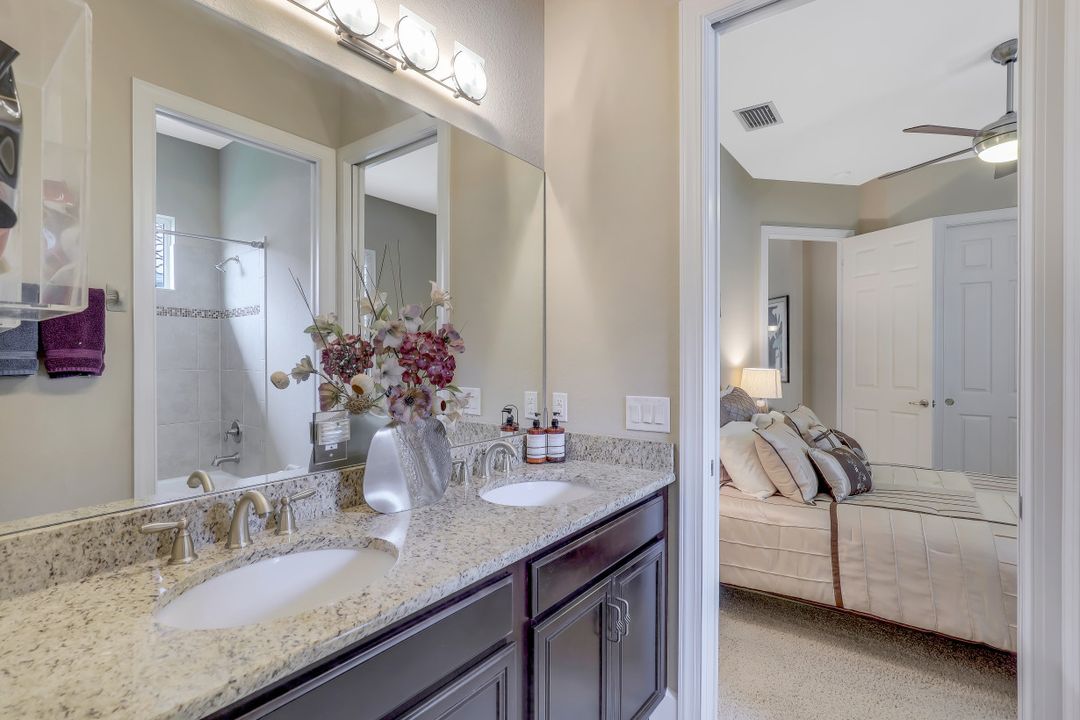 9403 Copper Rock Ct, Naples, FL 34120