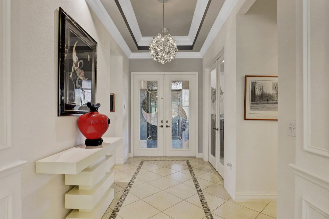 3731 Madeira Ct, Naples, FL 34119