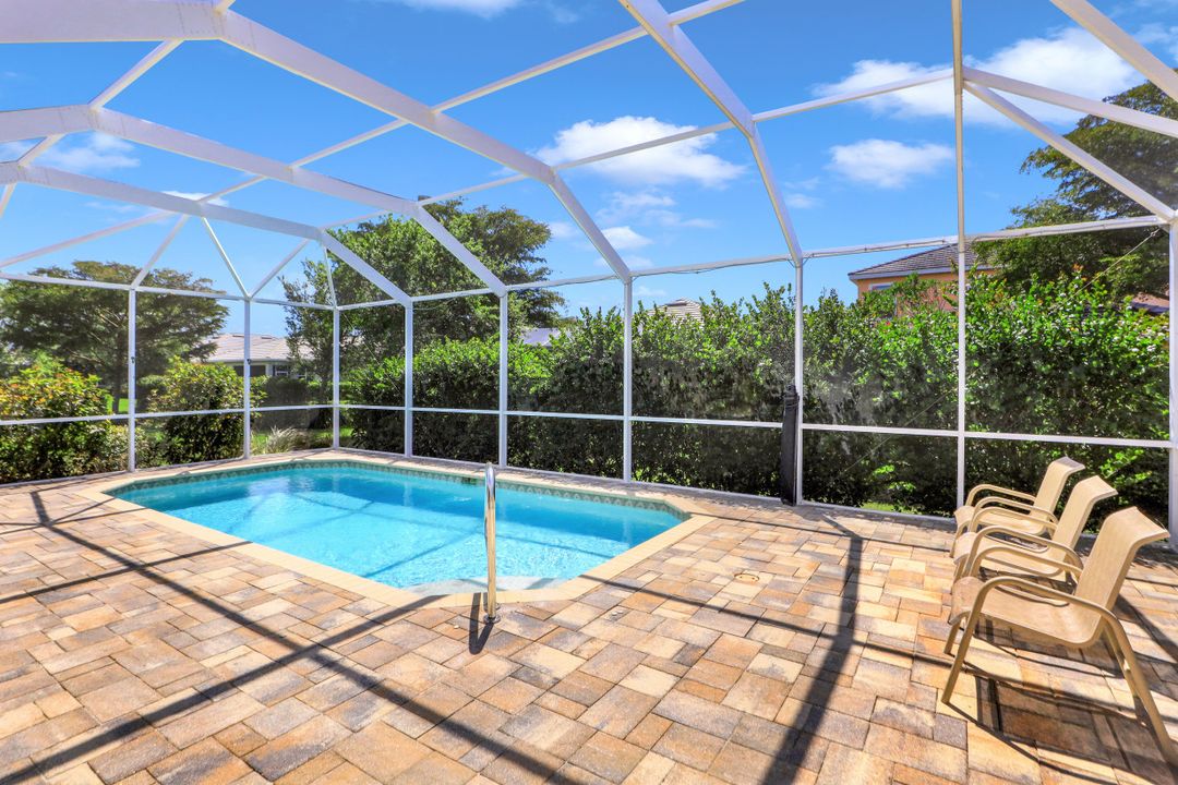 2632 Maraval Ct, Cape Coral, FL 33991