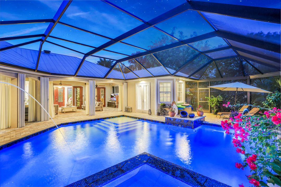 1817 Piccadilly Cir, Cape Coral, FL 33991