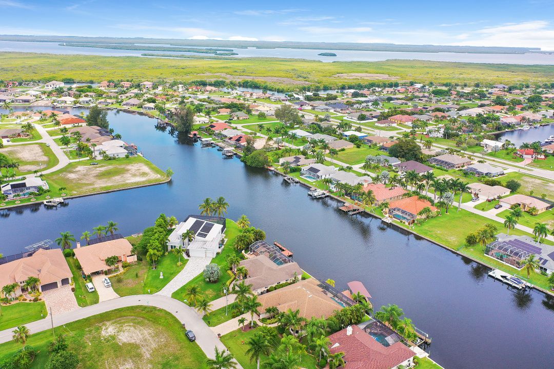 2640 SW 30th St, Cape Coral, FL 33914