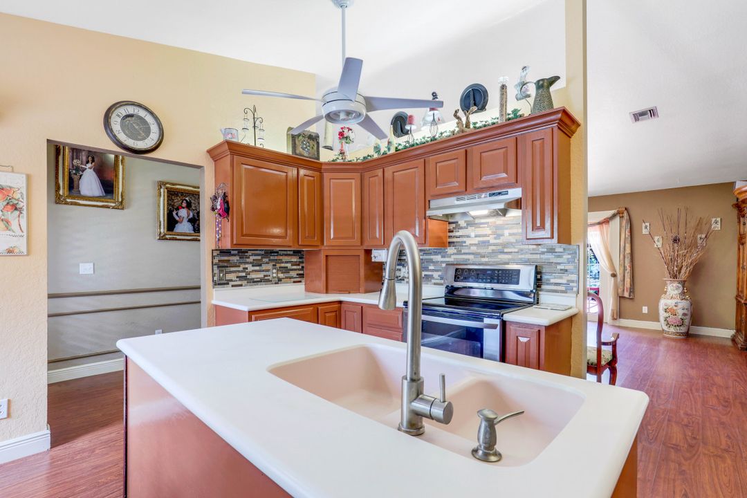 440 37th Ave NE, Naples, FL 34120