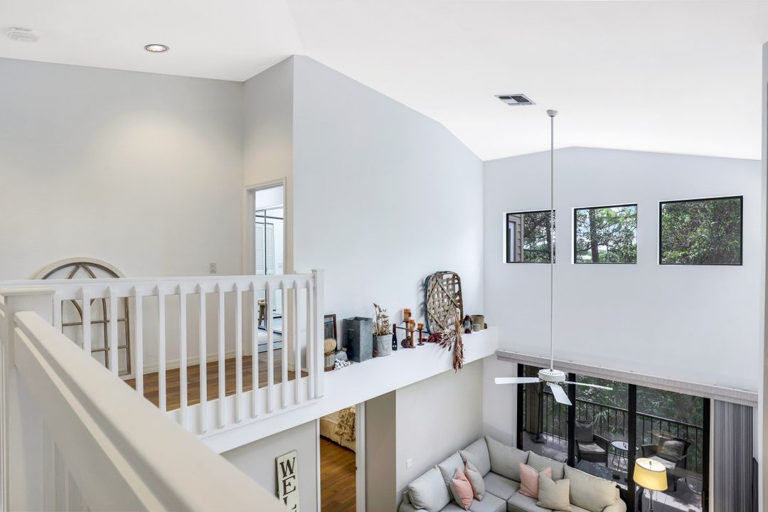 27100 Oakwood Lake Dr, Bonita Springs, FL 34134