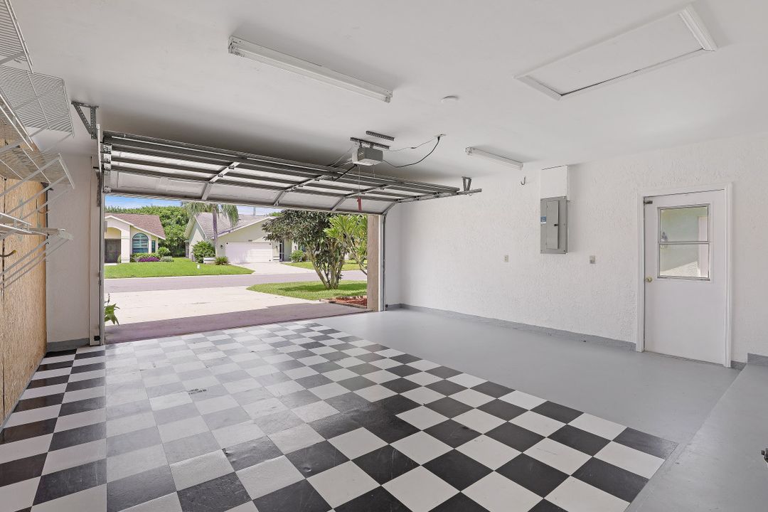 13202 Greywood Cir, Fort Myers, FL 33966