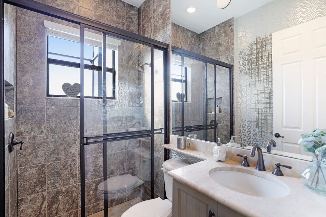 3416 Atlantic Cir, Naples, FL 34119