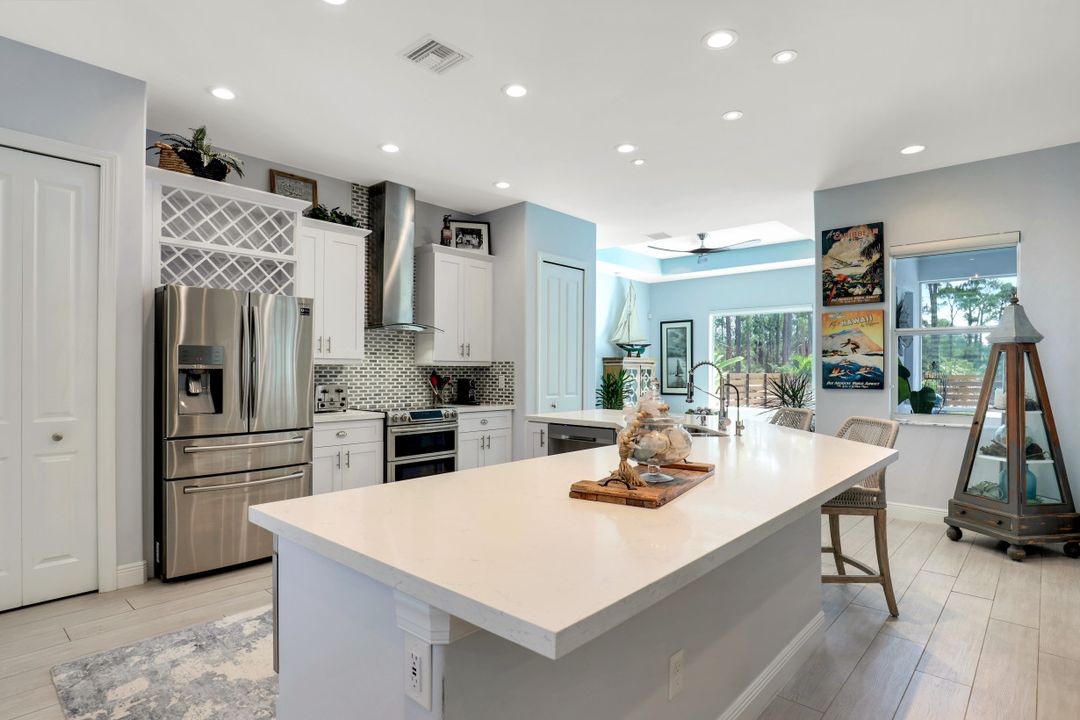 2112 16th St NE, Naples, FL 34120