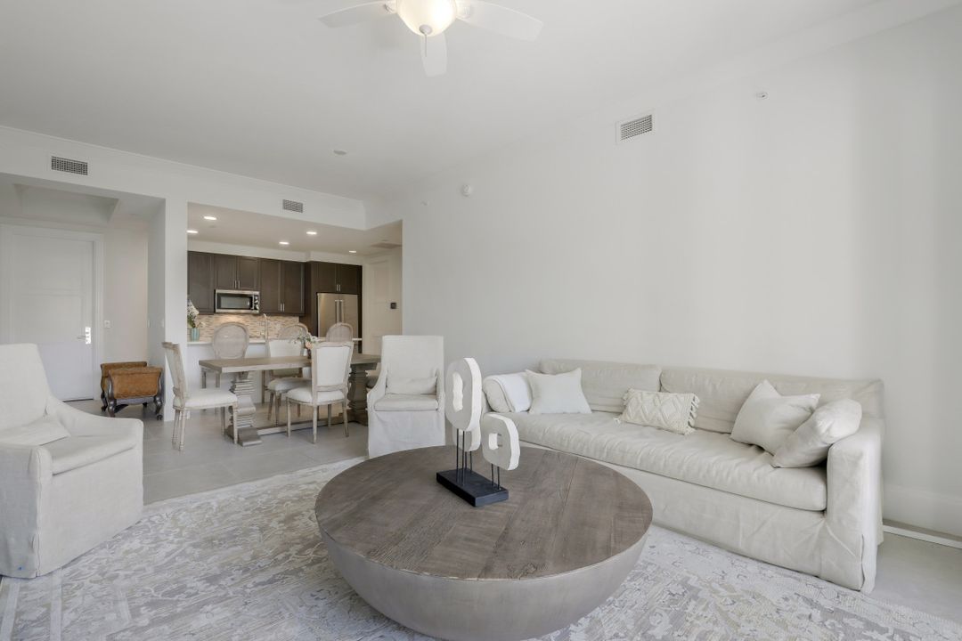 1035 3rd Ave S #203, Naples, FL 34102