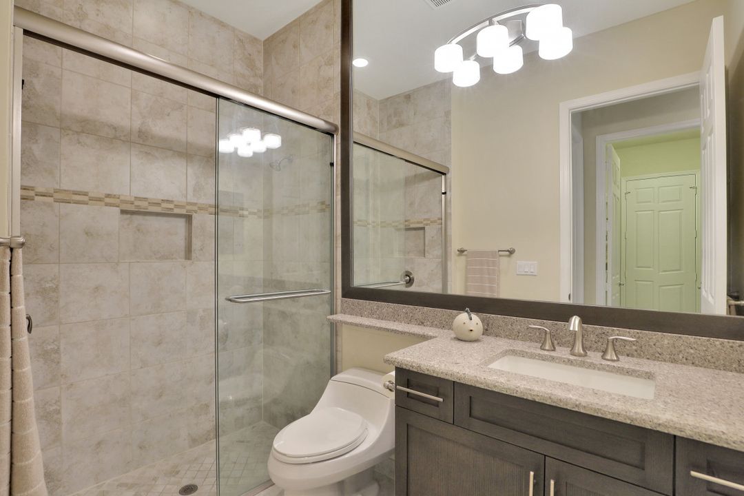 3263 Pacific Dr, Naples, FL 34119