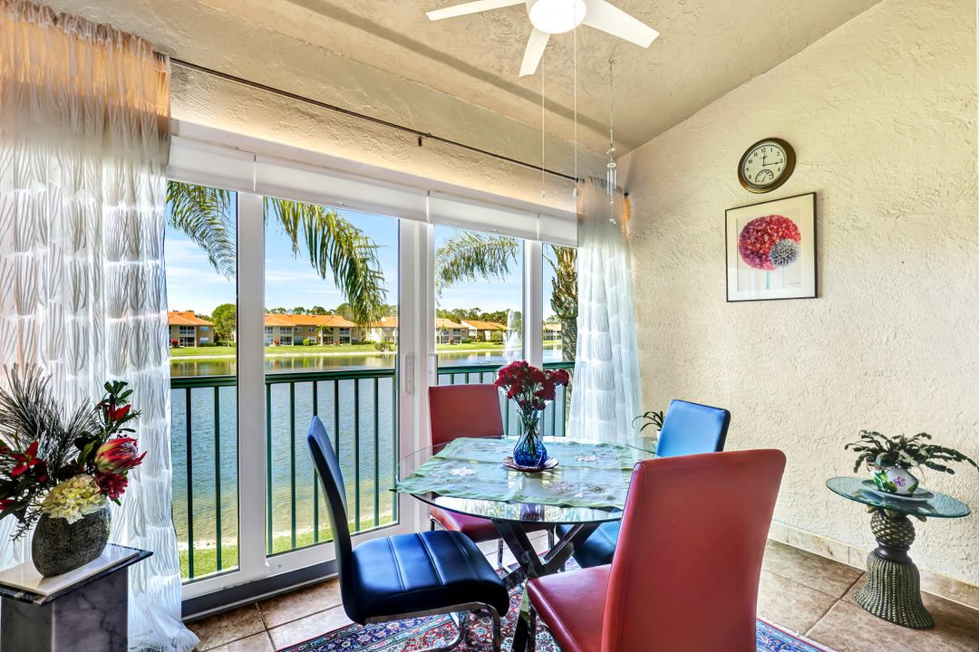 6940 Huntington Lakes Cir #202, Naples, FL 34119